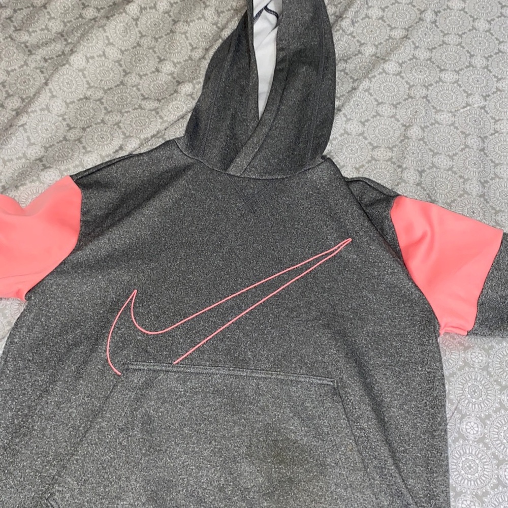 Girls Nike pull over jacket, Size: L , worn twice for the go .